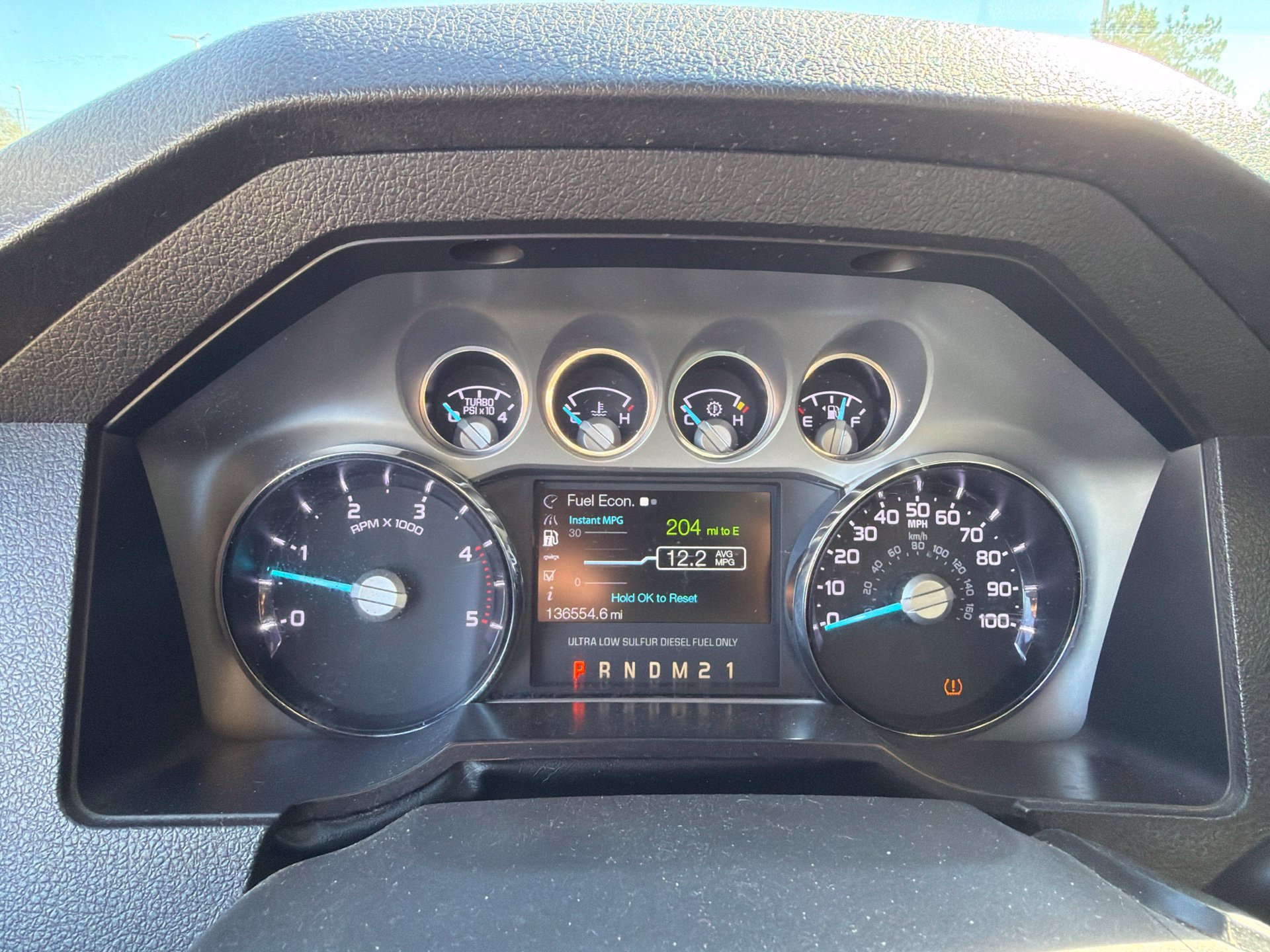 Used 2015 Ford F350 Lariat w/ Lariat Interior Package AWD/4WD image 8