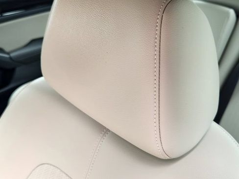 Used 2022 Honda Civic Touring image 15