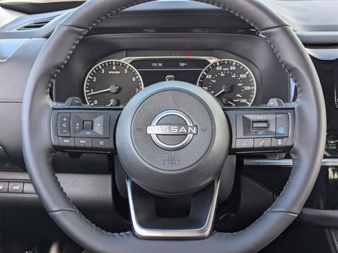 New 2025 Nissan Pathfinder SL image 25