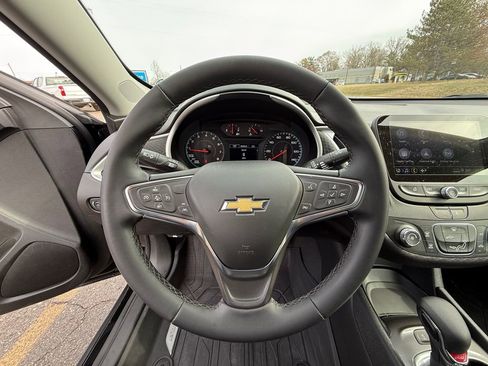 Certified 2024 Chevrolet Malibu RS w/ LPO, Floor Liner Package image 18