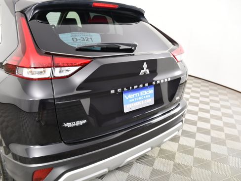 Used 2025 Mitsubishi Eclipse Cross SE AWD/4WD image 15