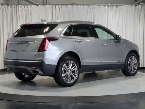 Used 2025 Cadillac XT5 Premium Luxury AWD/4WD image 8