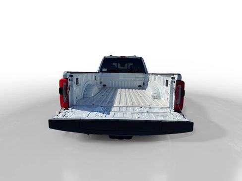 New 2026 Ford F250 Platinum image 17