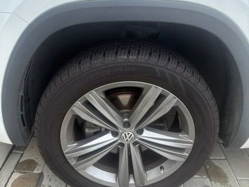 Used 2019 Volkswagen Atlas SE FWD image 15