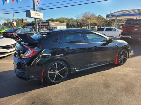 Used 2020 Honda Civic Sport image 11