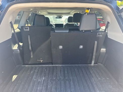 Used 2025 Toyota Grand Highlander AWD image 8