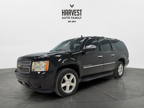 Used 2013 Chevrolet Suburban LTZ image 1