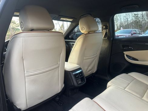 Used 2019 Chevrolet Impala Premier image 11