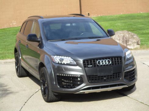 Used 2015 Audi Q7 3.0T S line Prestige w/ Sport Edition AWD/4WD image 61