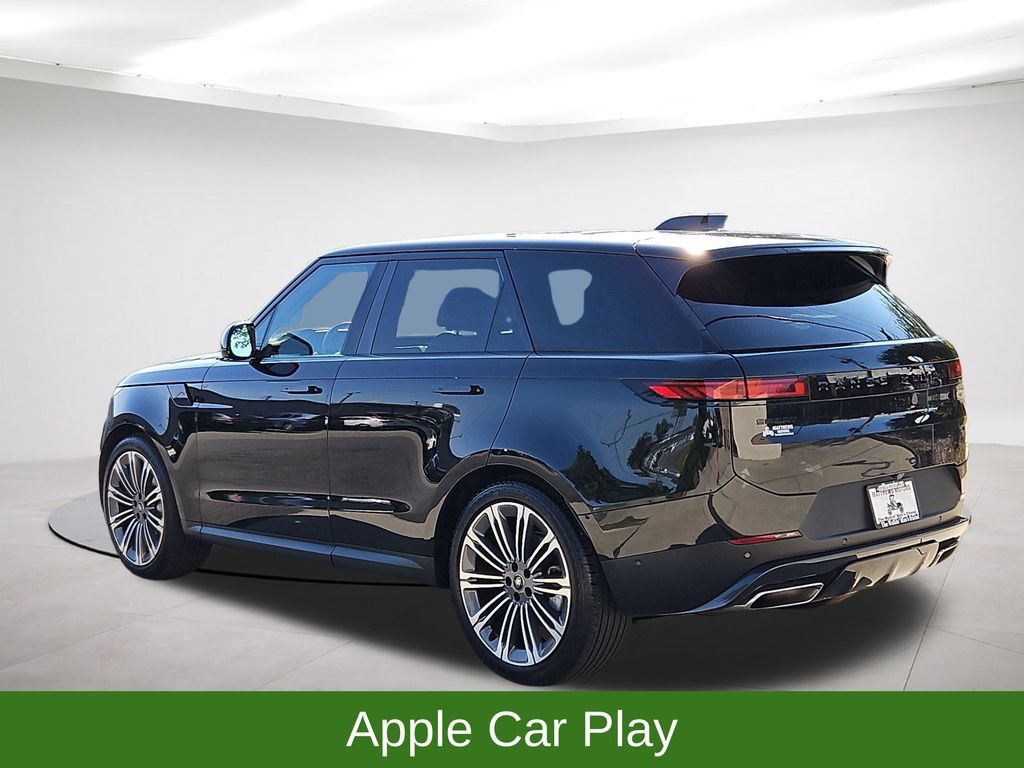 Used 2024 Land Rover Range Rover Sport SE AWD/4WD image 5