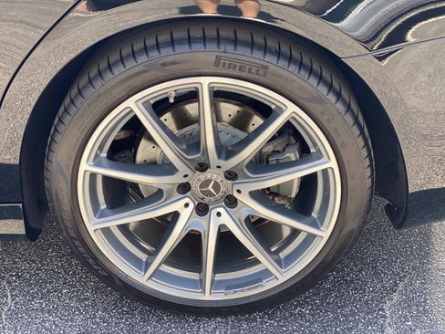 Used 2019 Mercedes-Benz S 560 Sedan image 14