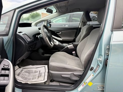 Used 2013 Toyota Prius Prime Plug-In Hybrid FWD image 10