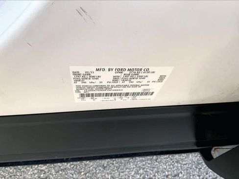 Used 2015 Ford Explorer XLT w/ Equipment Group 202B FWD image 34