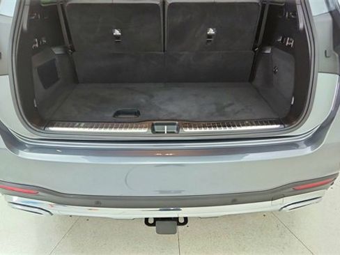 Used 2025 Mercedes-Benz GLS 450 4MATIC image 14