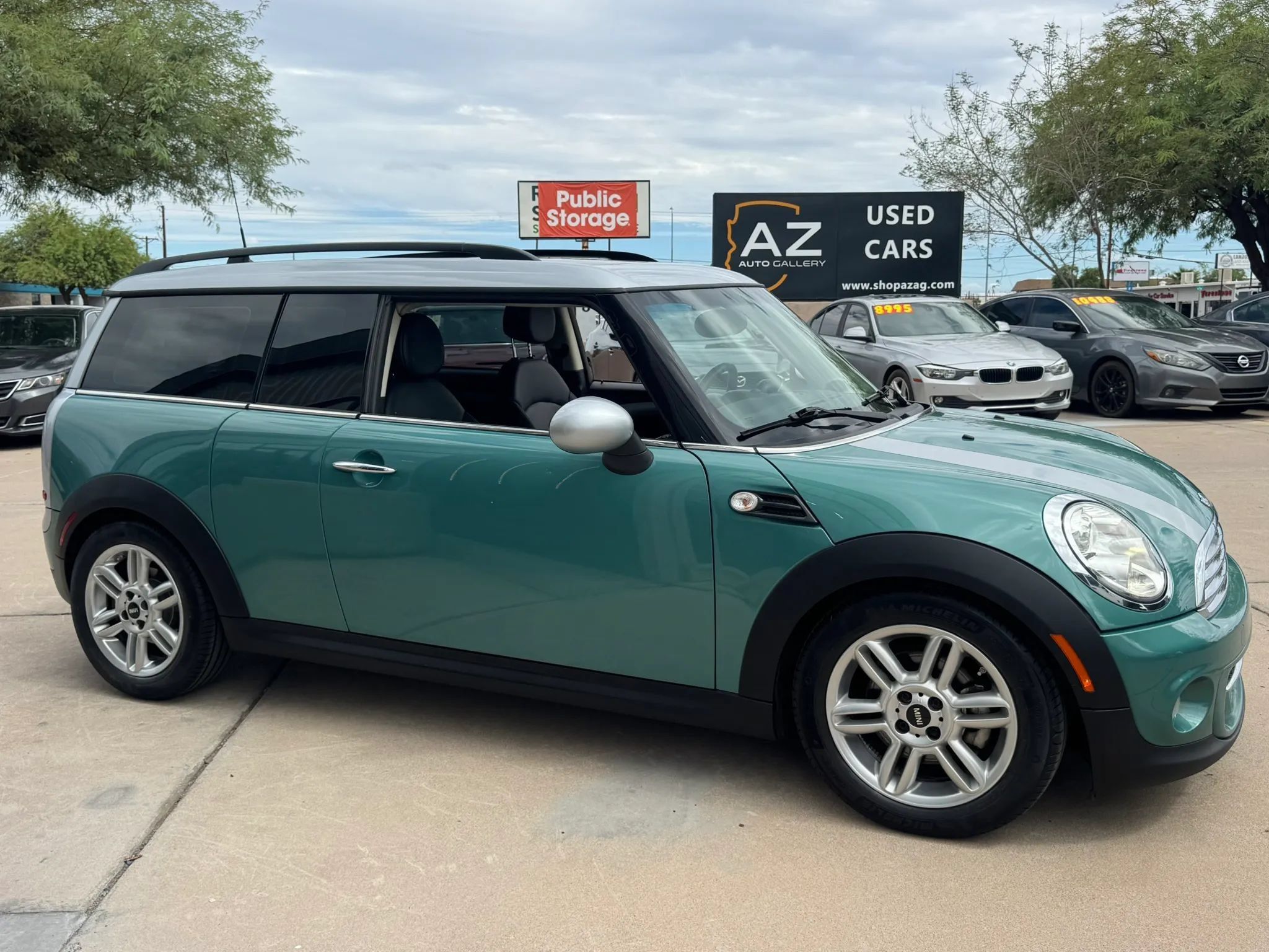 Used 2012 MINI Cooper Clubman FWD image 5