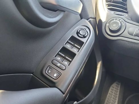 Used 2021 FIAT 500X Pop w/ Sport Appearance Package AWD/4WD image 22