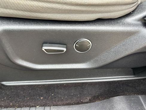 Used 2016 Ford F150 XLT w/ Equipment Group 301A Mid image 12