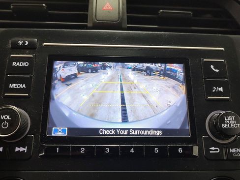 Used 2020 Honda Civic LX image 9