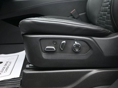 Used 2023 Cadillac Escalade Sport Platinum w/ LPO, ONYX Package image 25