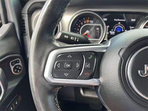 Used 2020 Jeep Gladiator Sport w/ Quick Order Package 24S image 17