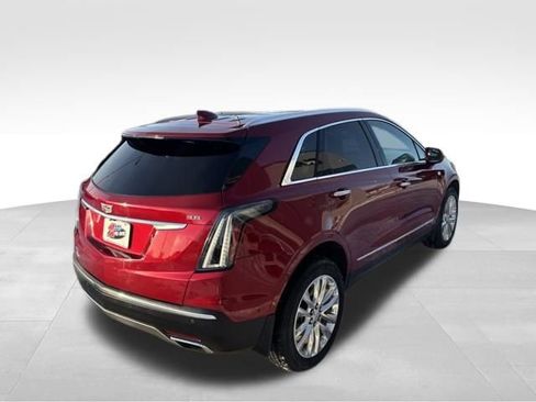 Used 2019 Cadillac XT5 Platinum image 3