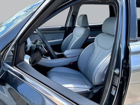 Used 2025 Hyundai Palisade SEL FWD image 8