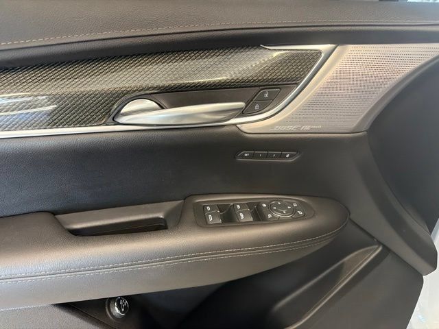 Used 2023 Cadillac XT5 Sportv w/ Technology Package AWD/4WD image 33