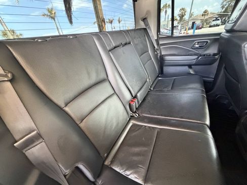 Used 2017 Honda Ridgeline RTL image 9