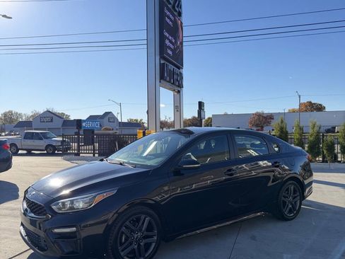 Used 2020 Kia Forte GT-Line FWD image 7