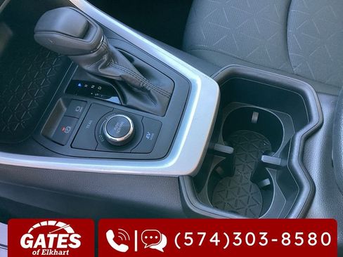 Used 2025 Toyota RAV4 XLE image 27