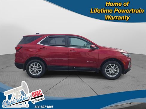 Used 2024 Chevrolet Equinox LT image 2