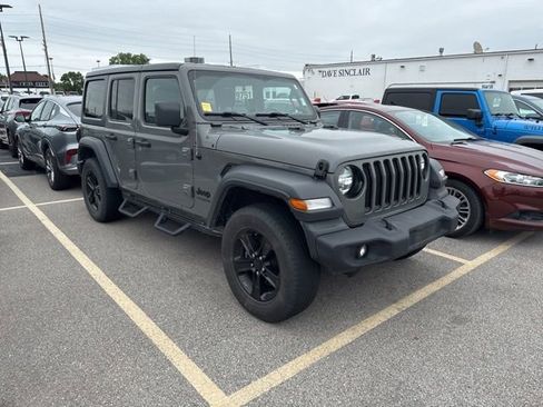 Used 2020 Jeep Wrangler Unlimited Sport AWD/4WD image 1