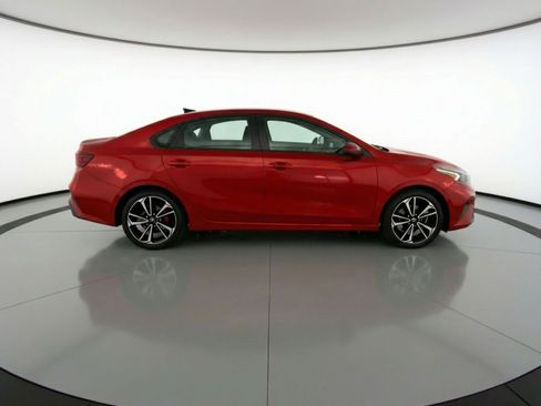 Used 2024 Kia Forte LXS image 11
