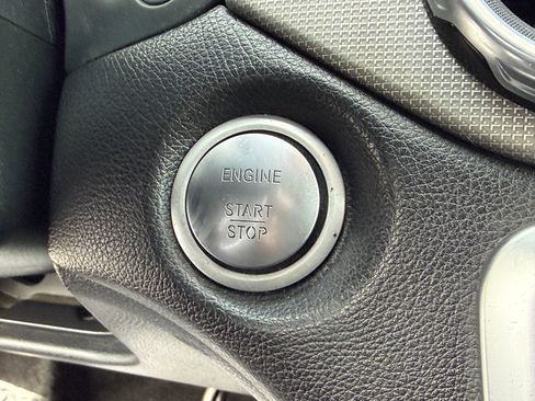 Used 2019 Mercedes-Benz GLA 250 image 26