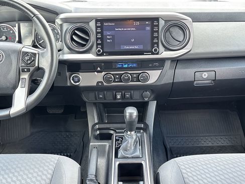 Used 2023 Toyota Tacoma SR5 RWD image 12