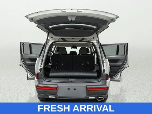 Used 2024 Hyundai Santa Fe SE FWD image 14