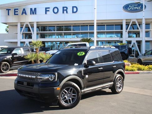 Certified 2025 Ford Bronco Sport Big Bend AWD/4WD image 2
