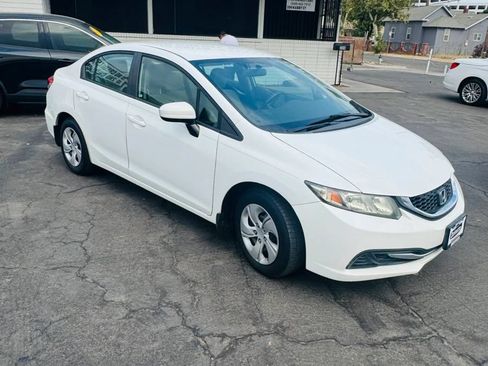 Used 2014 Honda Civic LX image 2