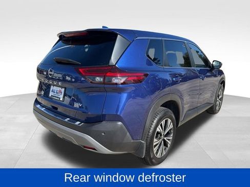 Used 2023 Nissan Rogue SV image 9