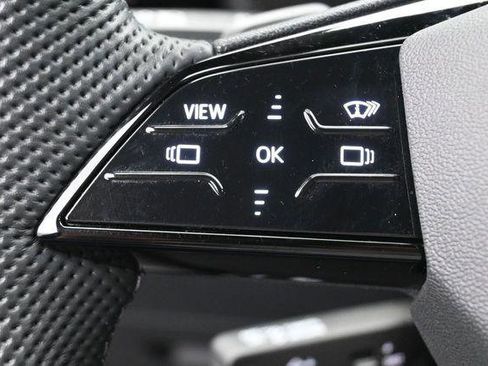 Used 2025 Audi SQ5 Premium Plus w/ Premium Plus Package AWD/4WD image 16