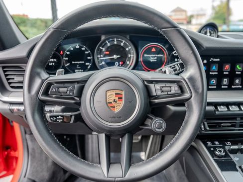 Used 2024 Porsche 911 Carrera image 5