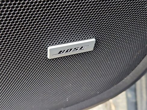 Used 2019 Chevrolet Traverse RS image 19