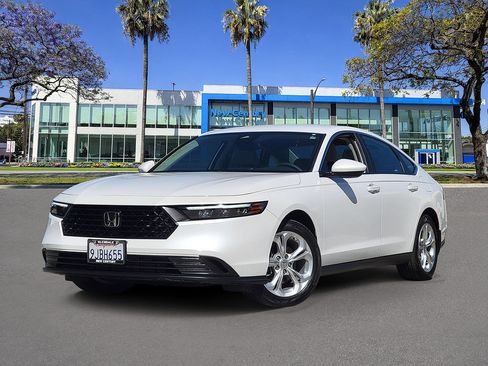 Used 2023 Honda Accord LX image 1