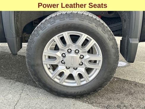 Used 2020 GMC Sierra 2500 SLT w/ SLT Premium Plus Package image 9