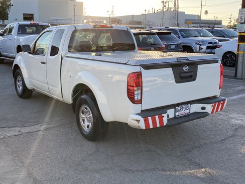 Used 2019 Nissan Frontier S image 10