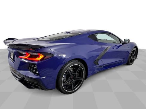 Used 2025 Chevrolet Corvette Stingray Preferred Cpe w/ Z51 Performance Package RWD image 8