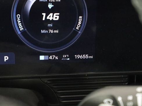 Used 2025 Hyundai Ioniq 5 SE RWD image 35