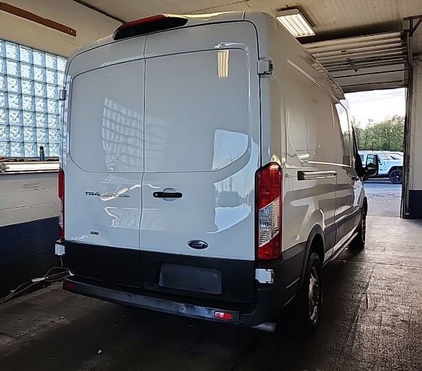 Used 2023 Ford Transit 250 Medium Roof AWD image 3