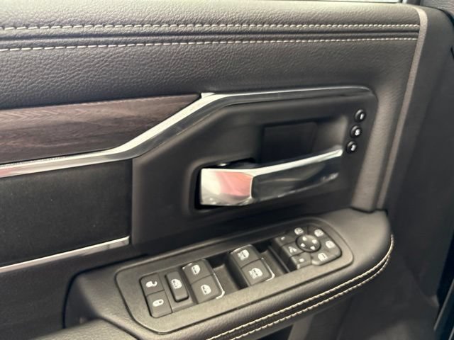 New 2026 RAM 2500 Laramie w/ Night Edition AWD/4WD image 15