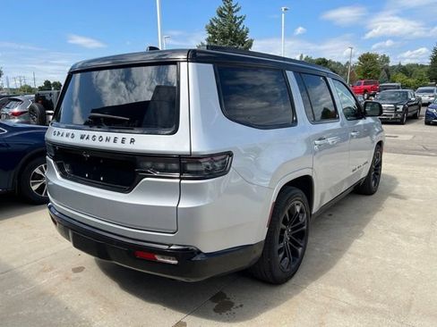 Certified 2024 Jeep Grand Wagoneer Series III w/ Rear Seat Video Group 1 AWD/4WD image 6